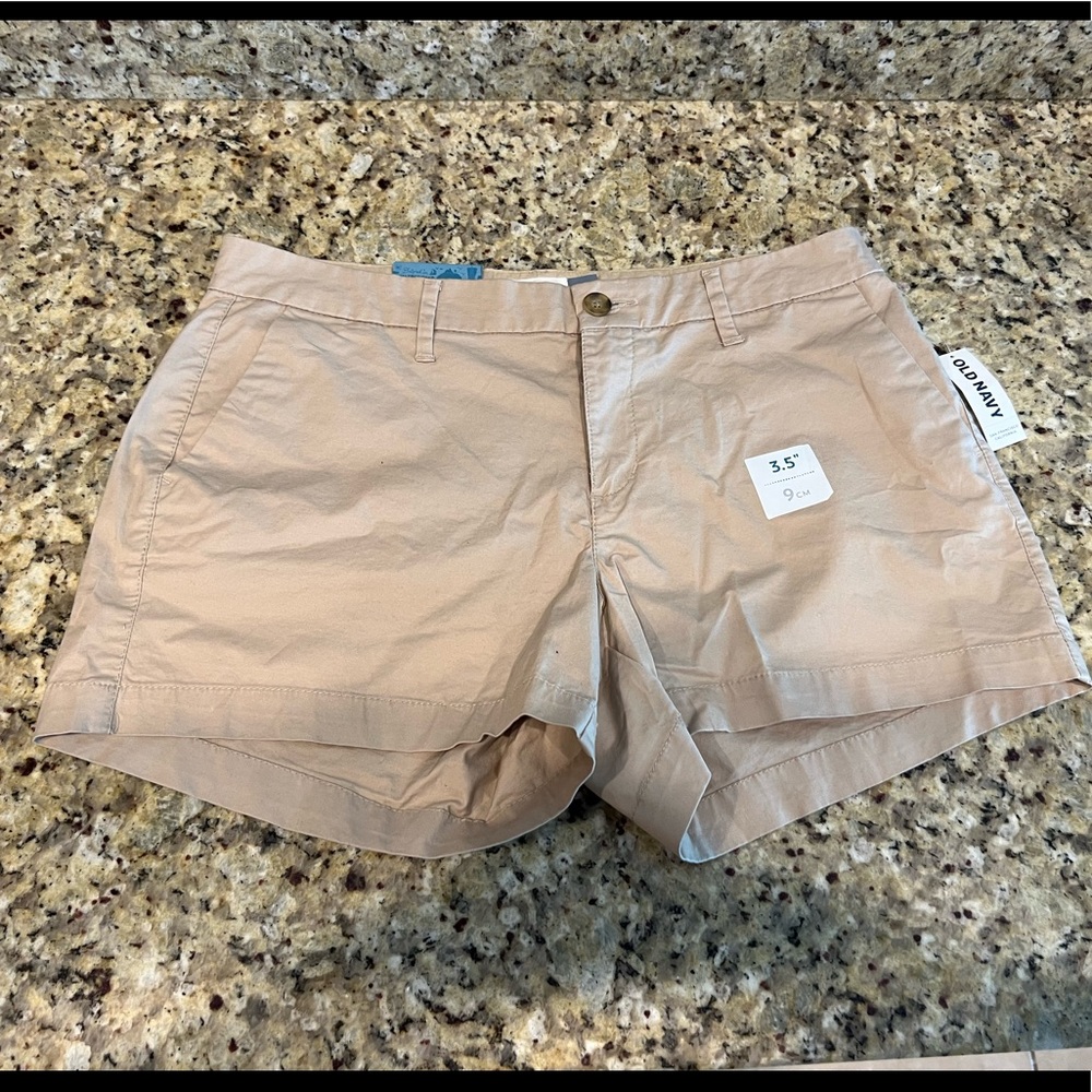 Old Navy Khaki shorts